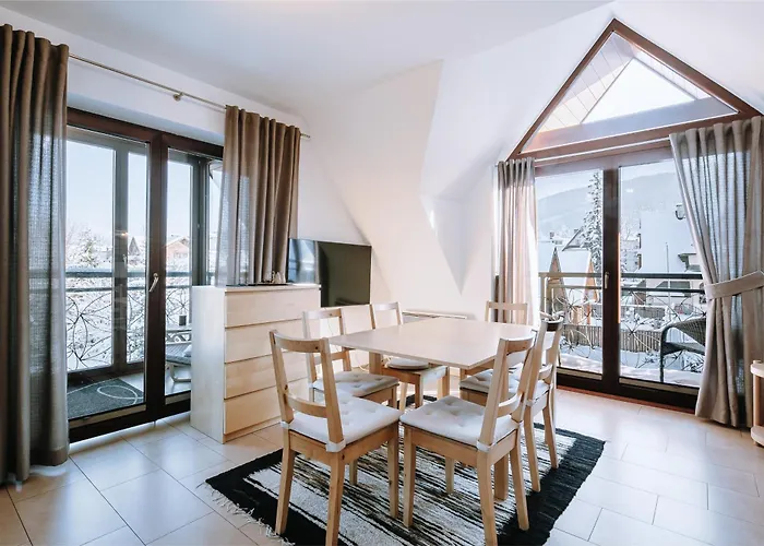 Szafir Apartamenty Mozaika centrum piec kominkowy